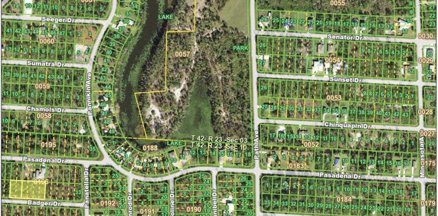 Terreno en Punta Gorda, Florida № 957957