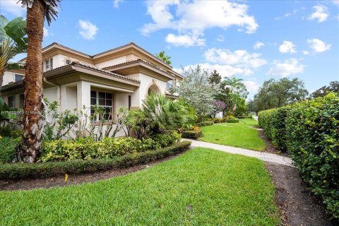 Touwnhouse à vendre à Palm Beach Gardens, Floride: 3 chambres, 149.57 m2 № 846043 - photo 2