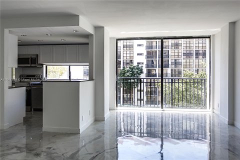 Copropriété à vendre à Sunny Isles Beach, Floride: 1 chambre, 71.26 m2 № 1329780 - photo 3