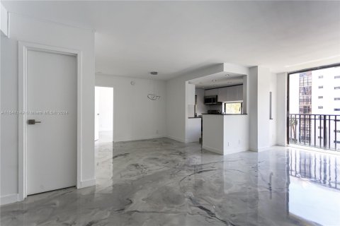 Copropriété à vendre à Sunny Isles Beach, Floride: 1 chambre, 71.26 m2 № 1329780 - photo 1