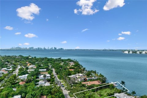 Купить земельный участок в Майами-Бич, Флорида № 837315 - фото 6