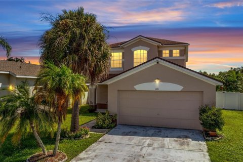 Villa ou maison à vendre à Orlando, Floride: 4 chambres, 170.57 m2 № 1388676 - photo 1