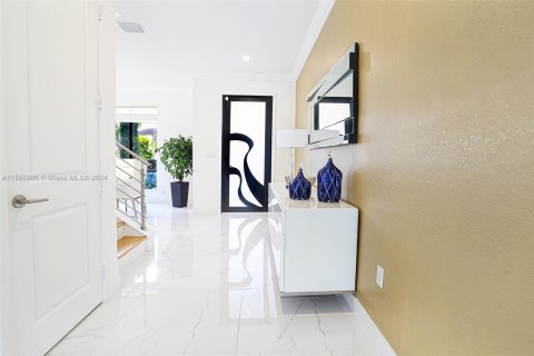 Villa ou maison à vendre à Homestead, Floride: 4 chambres, 270.16 m2 № 1098501 - photo 4