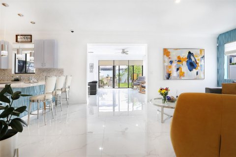 Villa ou maison à vendre à Homestead, Floride: 4 chambres, 270.16 m2 № 1098501 - photo 14