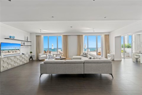 Copropriété à vendre à Miami Beach, Floride: 5 chambres, 500.37 m2 № 1098502 - photo 14