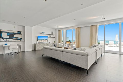 Copropriété à vendre à Miami Beach, Floride: 5 chambres, 500.37 m2 № 1098502 - photo 16