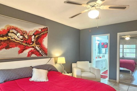 Copropriété à vendre à Hallandale Beach, Floride: 1 chambre, 99.5 m2 № 940867 - photo 27