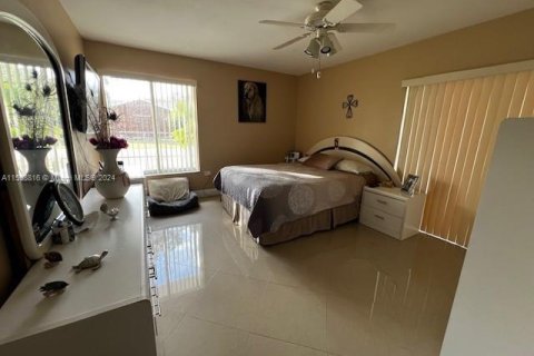 Casa en venta en Tavernier, Florida, 4 dormitorios, 137.03 m2 № 929747 - foto 11