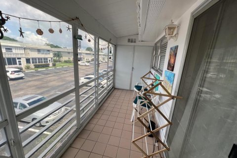 Condominio en venta en Delray Beach, Florida, 2 dormitorios, 82.03 m2 № 691879 - foto 2