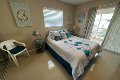 Condominio en venta en Delray Beach, Florida, 2 dormitorios, 82.03 m2 № 691879 - foto 5
