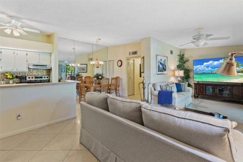 Copropriété à vendre à Tamarac, Floride: 2 chambres, 108.05 m2 № 1081285 - photo 9