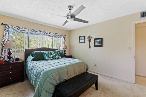 Copropriété à vendre à Tamarac, Floride: 2 chambres, 108.05 m2 № 1081285 - photo 18