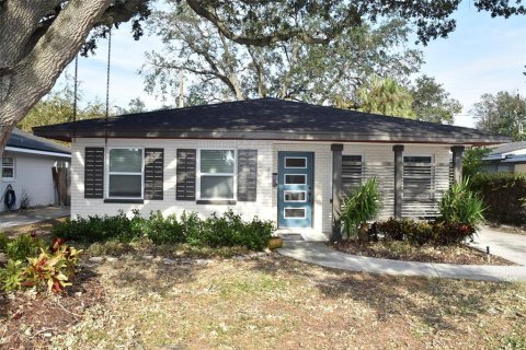 Villa ou maison à vendre à Tampa, Floride: 3 chambres, 127.83 m2 № 1403593 - photo 1