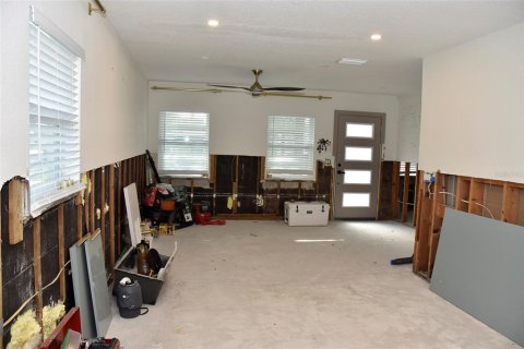 Casa en venta en Tampa, Florida, 3 dormitorios, 127.83 m2 № 1403593 - foto 5