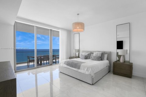 Condo in Sunny Isles Beach, Florida, 3 bedrooms  № 1384121 - photo 14