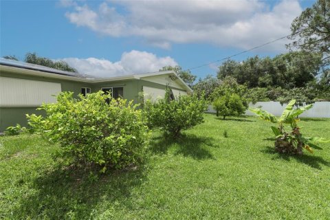 House in Deltona, Florida 2 bedrooms, 116.31 sq.m. № 1342838 - photo 25