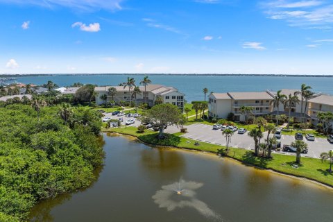 Condominio en venta en Stuart, Florida, 2 dormitorios, 133.31 m2 № 1179591 - foto 18