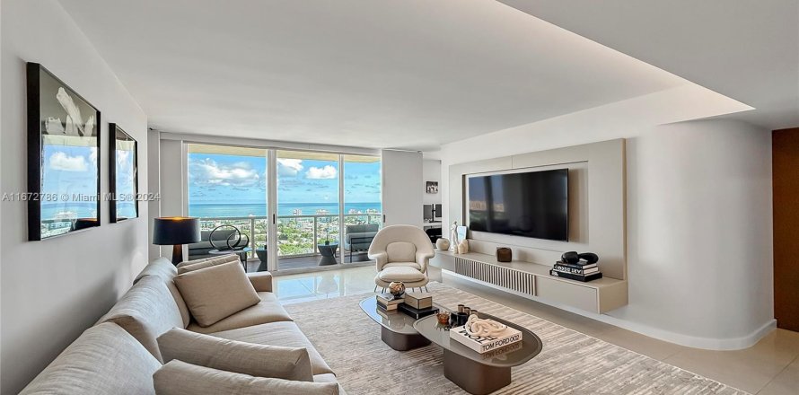 Condo à Miami Beach, Floride, 2 chambres  № 1395869