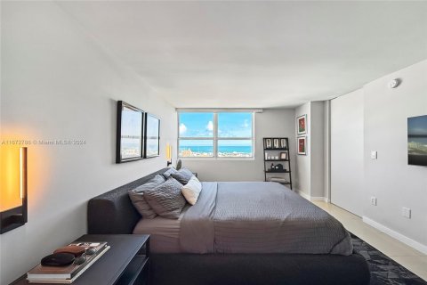 Copropriété à vendre à Miami Beach, Floride: 2 chambres, 100.15 m2 № 1395869 - photo 16