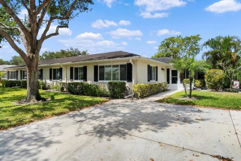 Copropriété à vendre à Boynton Beach, Floride: 2 chambres, 115.01 m2 № 1145976 - photo 25