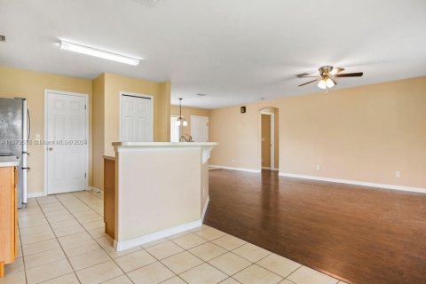 House in Vero Beach, Florida 3 bedrooms, 145.21 sq.m. № 1154969 - photo 22