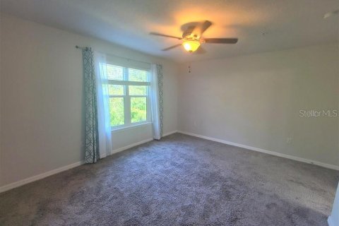 Condo in New Port Richey, Florida, 3 bedrooms  № 1358068 - photo 14