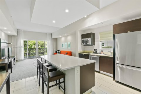 Condominio en venta en Doral, Florida, 1 dormitorio, 99.41 m2 № 991244 - foto 2