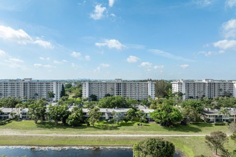 Condo in Pompano Beach, Florida, 2 bedrooms  № 1098806 - photo 3