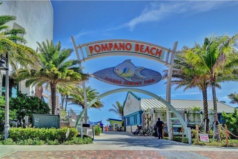 Copropriété à vendre à Pompano Beach, Floride: 2 chambres, 85.47 m2 № 1207964 - photo 12