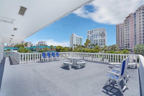 Copropriété à vendre à Pompano Beach, Floride: 2 chambres, 85.47 m2 № 1207964 - photo 27