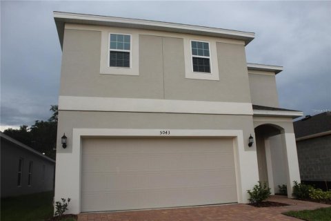 House in CYPRESS HAMMOCK in Kissimmee, Florida 4 bedrooms, 208.84 sq.m. № 1139734 - photo 4