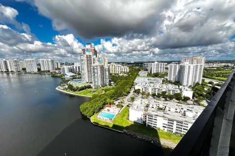 Condo in Aventura, Florida, 2 bedrooms  № 1236306 - photo 8