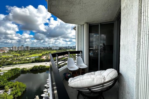 Condo in Aventura, Florida, 2 bedrooms  № 1236306 - photo 4