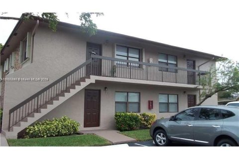 Condominio en venta en Sunrise, Florida, 1 dormitorio, 51.1 m2 № 1353734 - foto 4