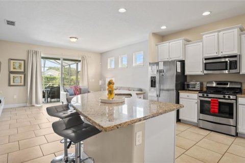 Casa en venta en Davenport, Florida, 5 dormitorios, 272.76 m2 № 230543 - foto 5