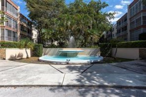 Condominio en venta en Plantation, Florida, 2 dormitorios, 115.38 m2 № 486580 - foto 15