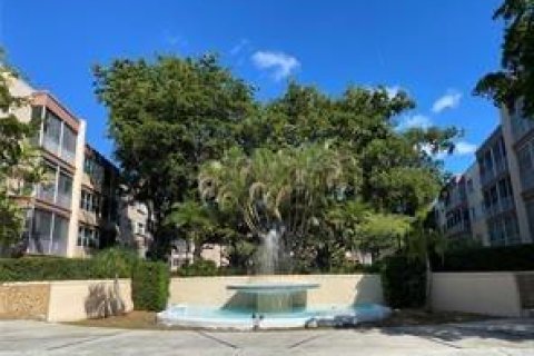 Copropriété à vendre à Plantation, Floride: 2 chambres, 115.38 m2 № 486580 - photo 26