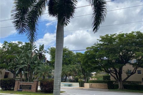 Condominio en venta en Plantation, Florida, 2 dormitorios, 115.38 m2 № 486580 - foto 7