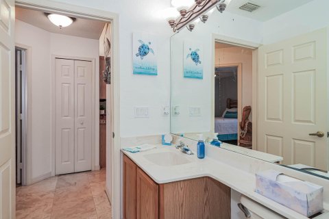Casa en venta en Hutchinson Island South, Florida, 3 dormitorios, 191.84 m2 № 987315 - foto 28
