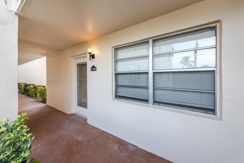 Condominio en venta en Delray Beach, Florida, 2 dormitorios, 84.26 m2 № 987316 - foto 20