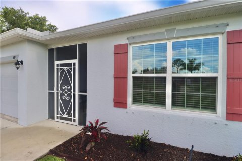 Villa ou maison à vendre à Punta Gorda, Floride: 4 chambres, 174.1 m2 № 1250053 - photo 3