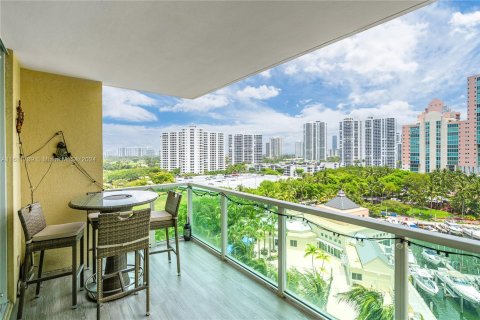 Condo in Aventura, Florida, 3 bedrooms  № 1233898 - photo 18