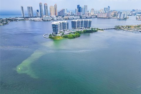 Condo in Aventura, Florida, 3 bedrooms  № 1233898 - photo 12