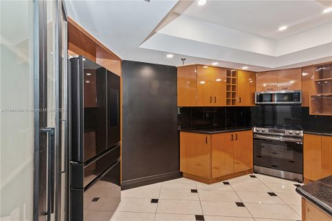 Copropriété à vendre à Miami, Floride: 2 chambres, 114.18 m2 № 1380621 - photo 7