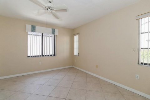 Villa ou maison à vendre à Punta Gorda, Floride: 3 chambres, 232.26 m2 № 622819 - photo 27