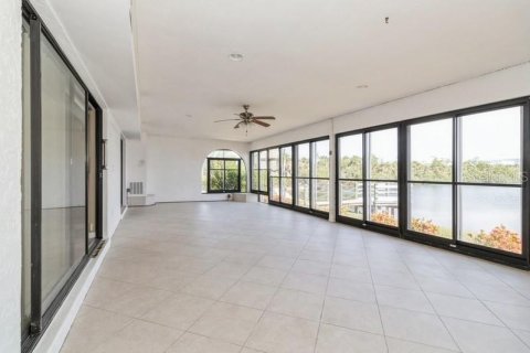 Villa ou maison à vendre à Punta Gorda, Floride: 3 chambres, 232.26 m2 № 622819 - photo 7