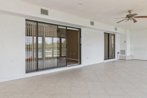 Villa ou maison à vendre à Punta Gorda, Floride: 3 chambres, 232.26 m2 № 622819 - photo 10