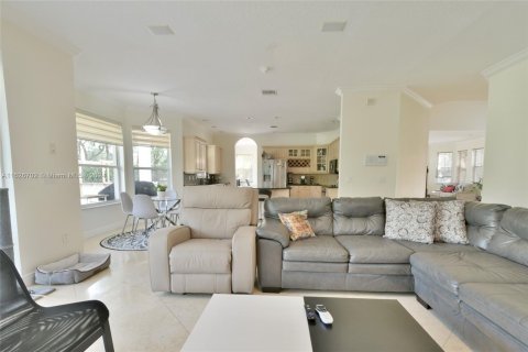 Casa en venta en Miramar, Florida, 5 dormitorios, 371.05 m2 № 1280784 - foto 18