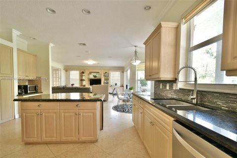 Casa en venta en Miramar, Florida, 5 dormitorios, 371.05 m2 № 1280784 - foto 13