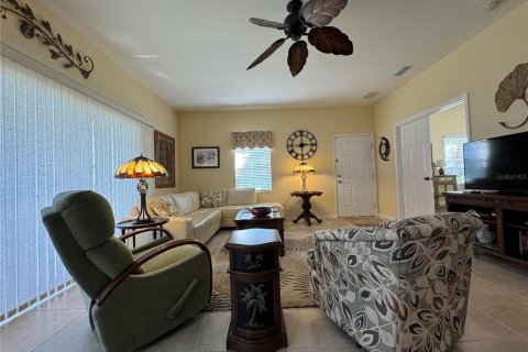 Duplex in Punta Gorda, Florida 2 bedrooms, 172.05 sq.m. № 1273607 - photo 22